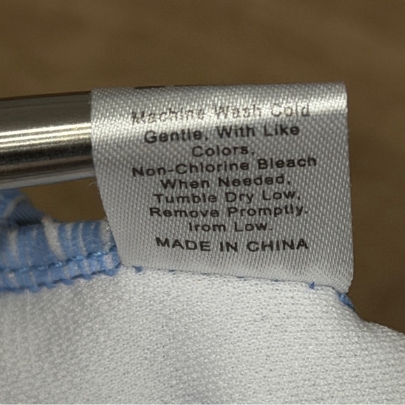 Blue Cream Striped Women size Large One Shoulder One Piece Swimsuit No brand tag - Picture 5 of 10